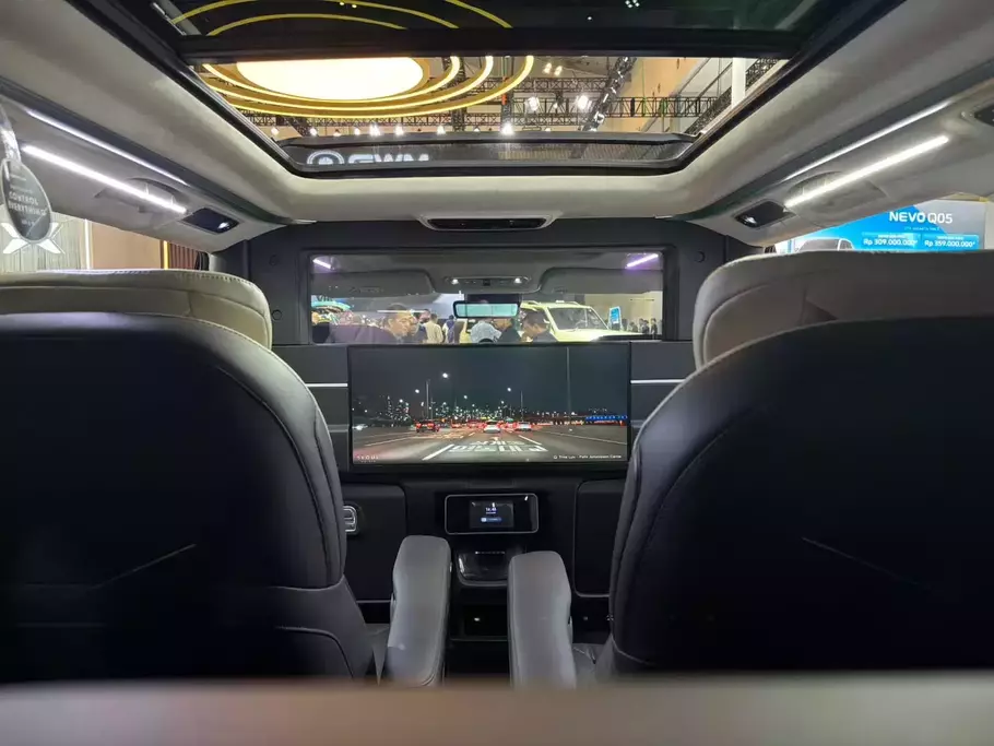 Maxus Mifa 9: MPV Listrik Premium Terbaik di Kelasnya