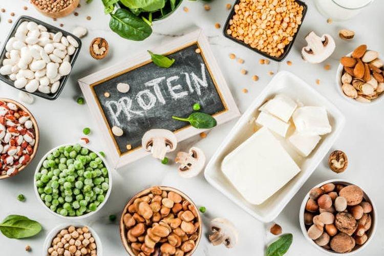 8 Nutrisi Esensial untuk Otak dan Daya Tahan Tubuh Anak