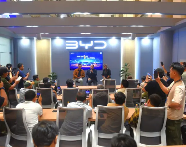 Layanan Purna Jual BYD: Garansi 8 Tahun dan Ekosistem DM yang Menenangkan