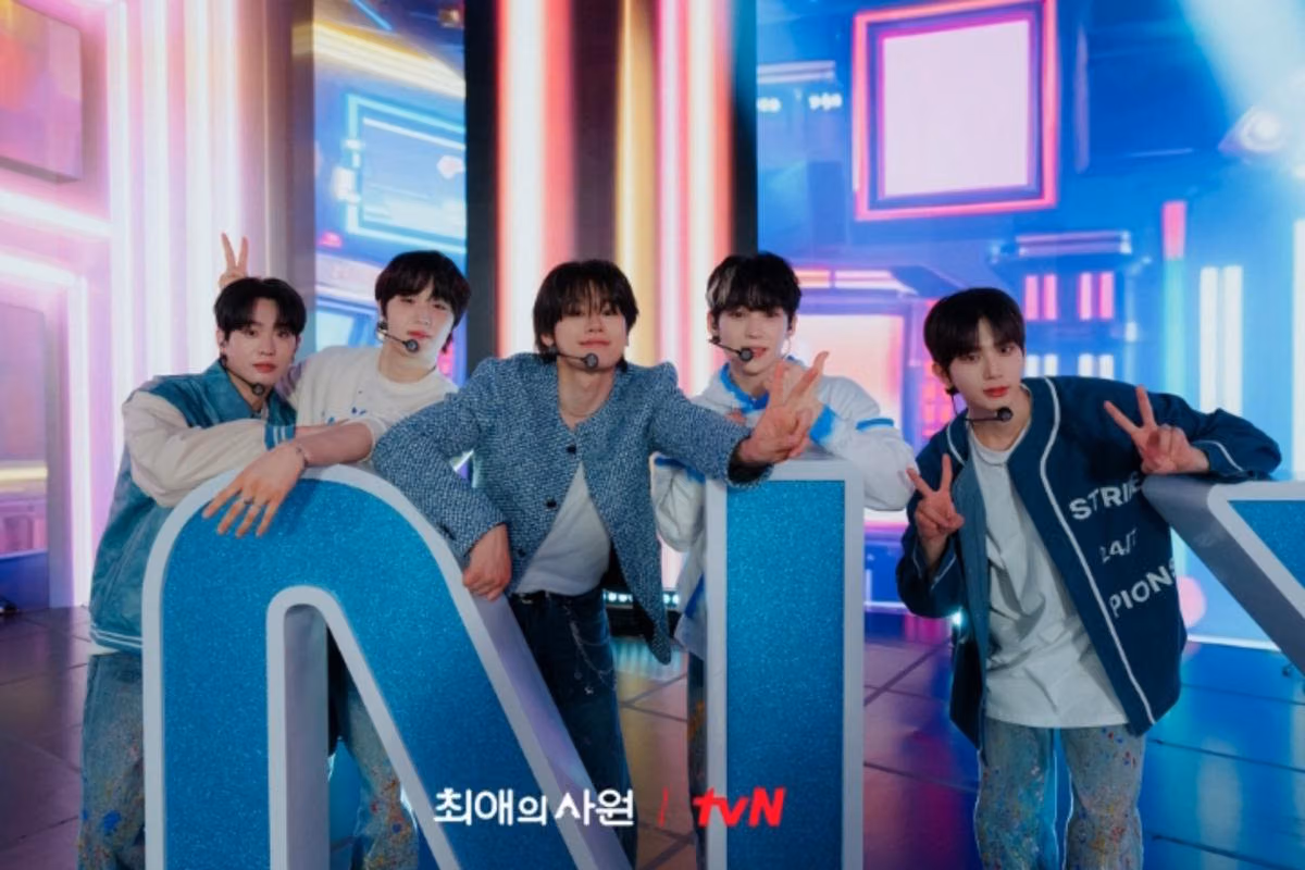 D.N.X: Boyband Fiksi yang Mencuri Perhatian di My Bias, My Boss