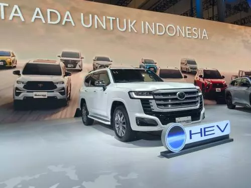 Panduan Pintar Memilih Mobil Hybrid Baru di GIIAS
