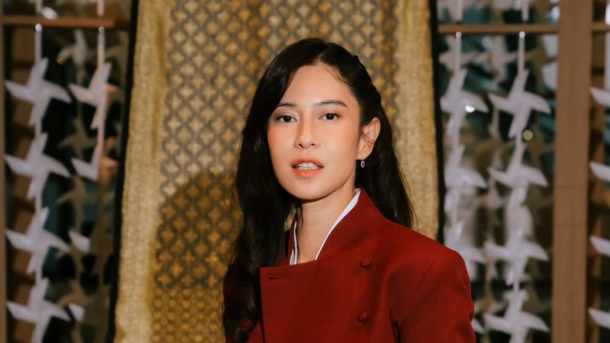 Kebaya dan Beskap: Dari Panggung Formal ke Gaya Sehari-hari