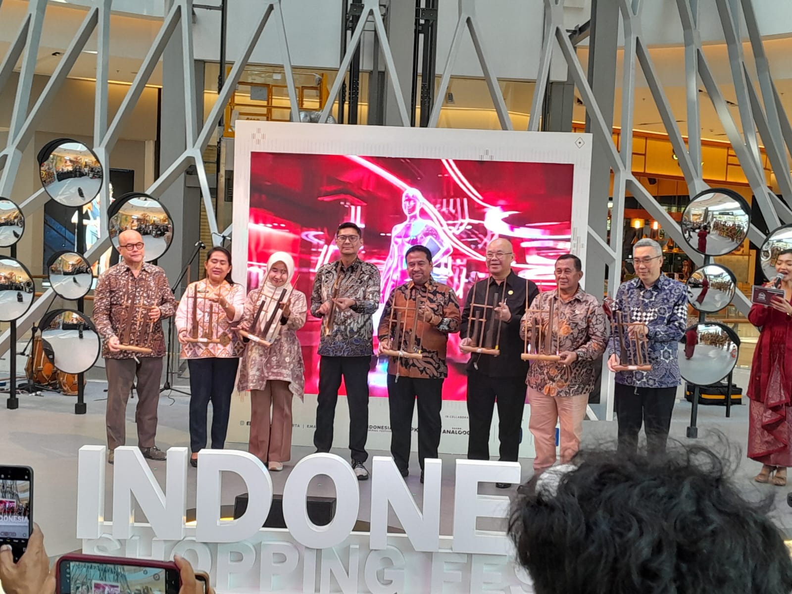 Peta Jalan Kewirausahaan: Target 8% dan Ekosistem UMKM