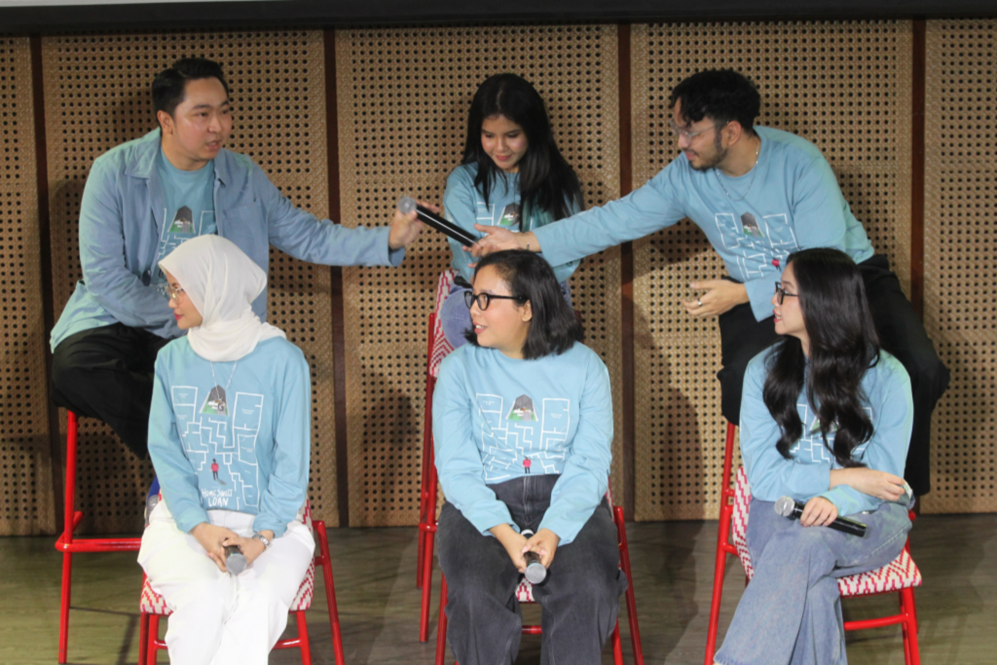 Dari Novel ke Panggung Teater: Lagu Idgitaf Menghidupkan Kaluna