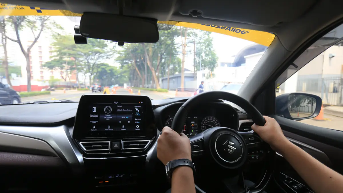 Test Drive Suzuki Fronx SGX Hybrid Kuro: Sporty, Irit, dan Makin Canggih