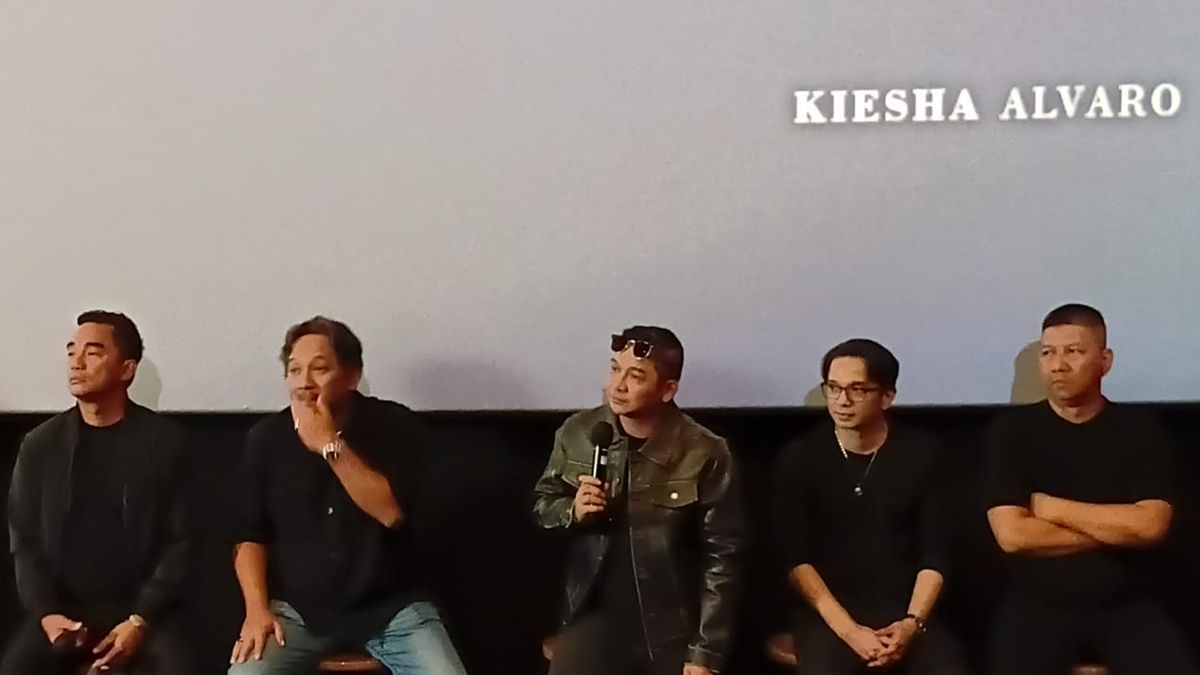 Dari Impian Masa Kecil ke Panggung Global: Evolusi Karier Musik