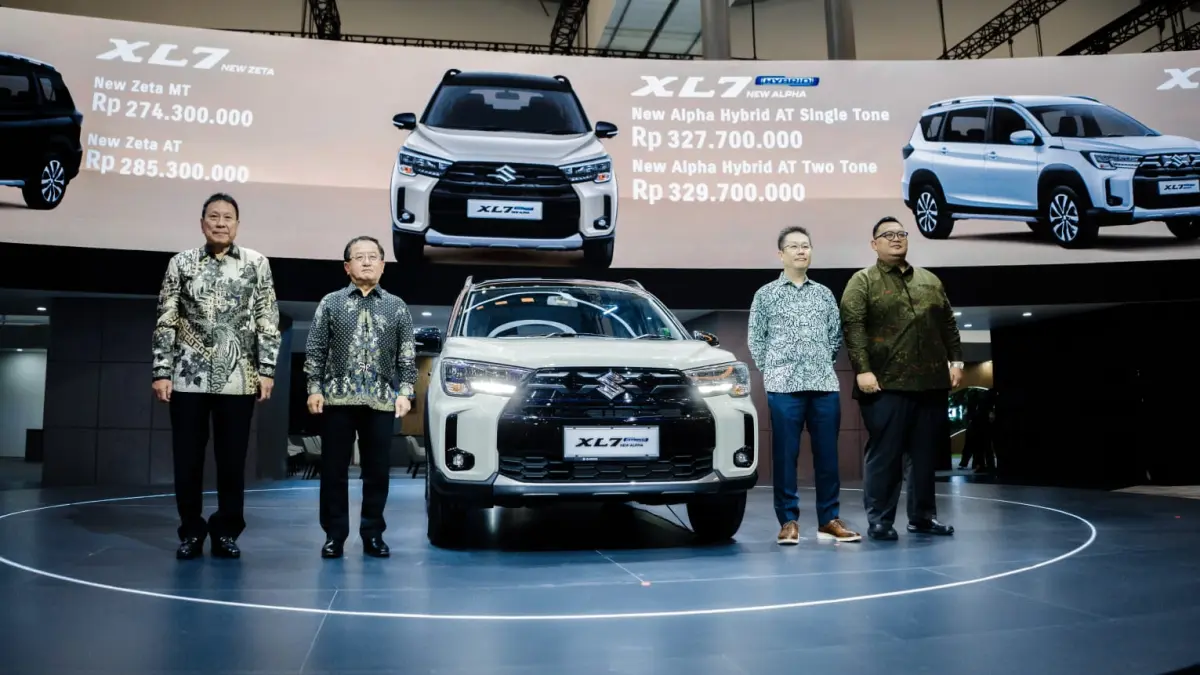 Suzuki XL7 Zeta vs Hybrid: Mana Pilihan Terbaik Keluarga 7-Seater?