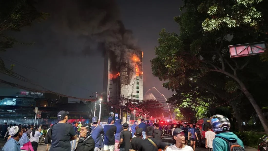 Gedung Bapenda Jakarta Terbakar dan Goyangnya Layanan Pajak Daerah