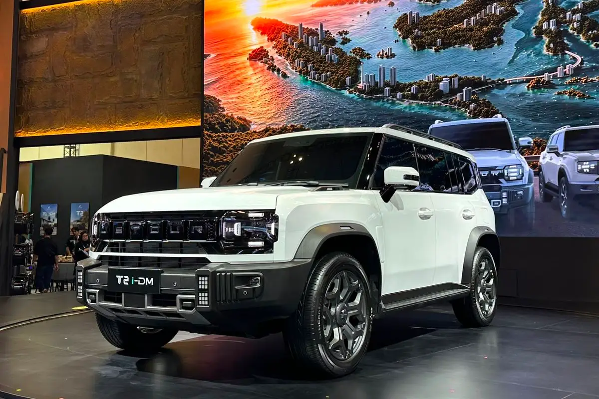 Jetour T2 i-DM vs Chery Tiggo 9 CSH: SUV PHEV Untuk Petualangan atau Kemewahan?
