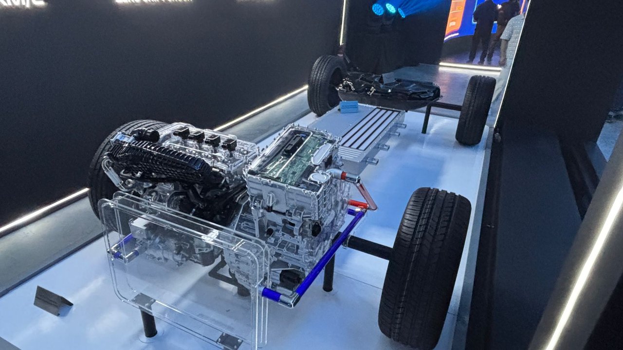 Teknologi Dual Mode BYD: Hybrid Adaptif untuk Ekosistem Pengisian yang Belum Merata