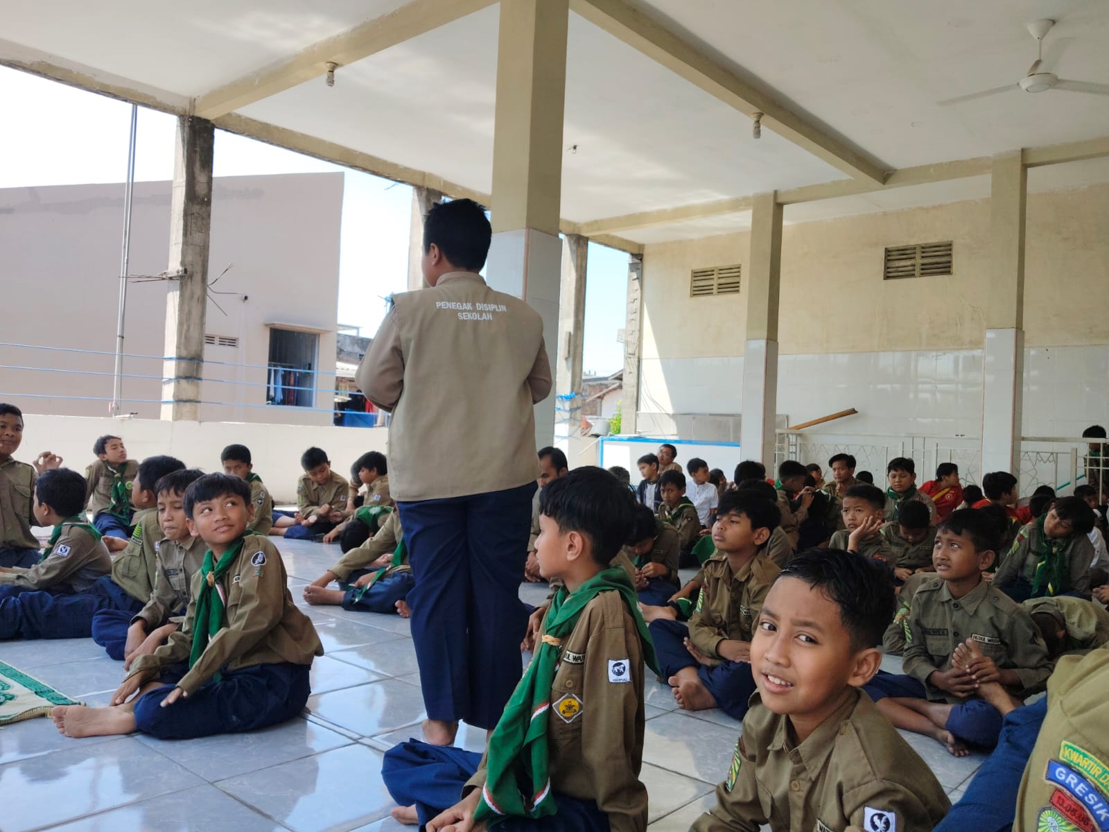 Penegak Disiplin Sekolah Humanis: Melatih Pemimpin Cilik