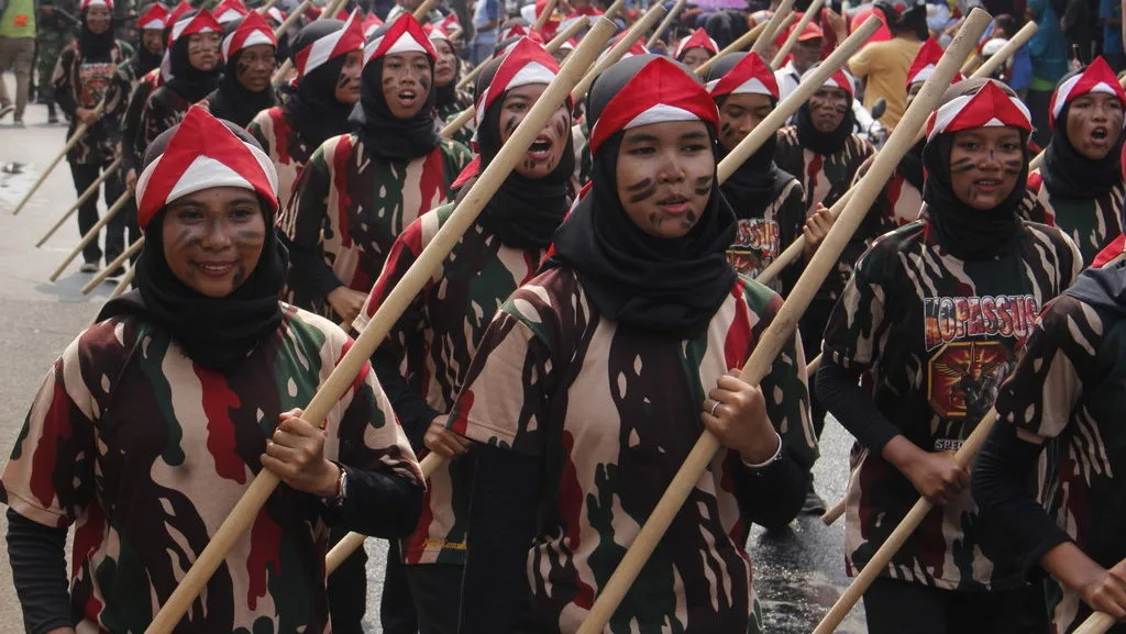 Panduan Lengkap Kerajinan Karnaval dari Barang Bekas untuk Keluarga