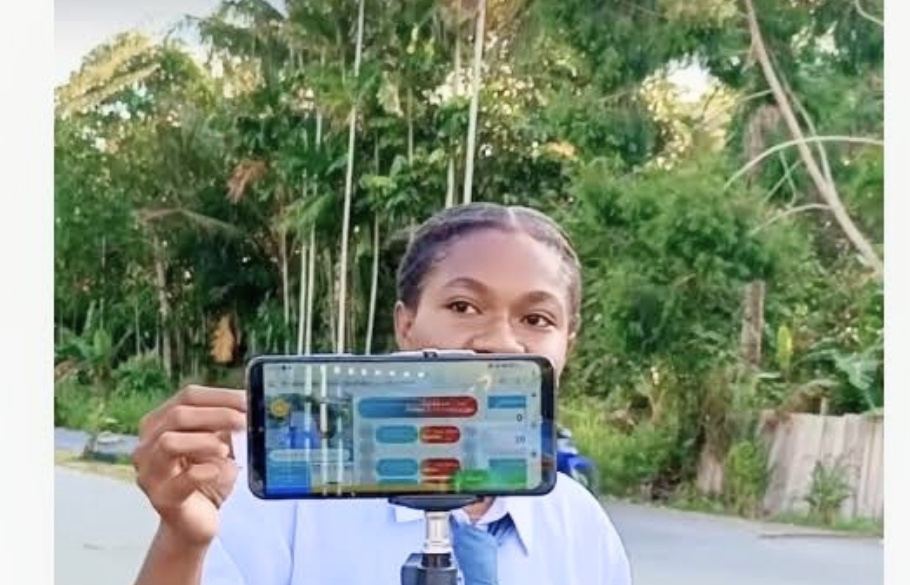 Presensi Digital Sekolah: WhatsApp Orang Tua Jadi Alarm Anti Bolos