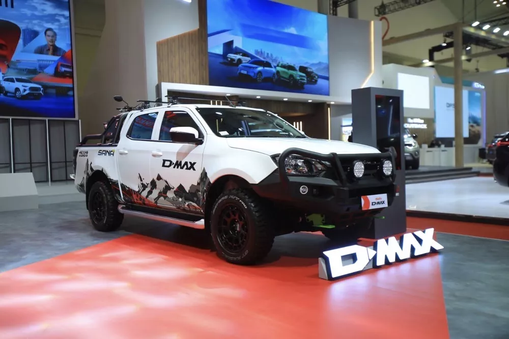 Isuzu Traga AC vs D-Max: Memilih Pickup Niaga Tepat untuk Bisnis