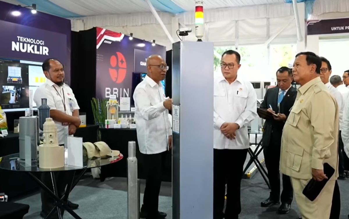 Mikrofon Dimatikan Saat Briefing Nuklir: Sinyal Sensitif dari Istana