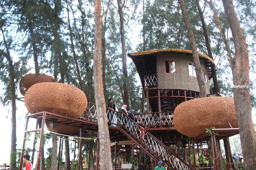 5 Destinasi Wisata Terjangkau dengan Harga Tiket Terupdate