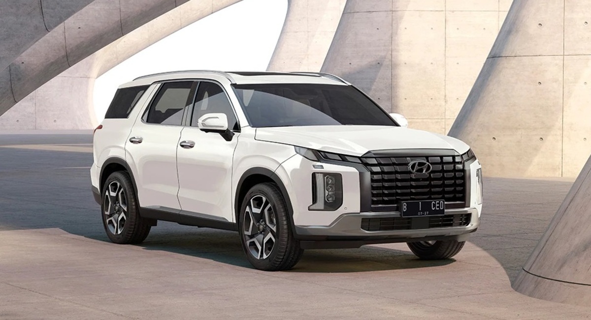 Hyundai Palisade Hybrid vs Staria Hybrid: Mana SUV Hybrid Premium Terbaik untuk Keluarga?