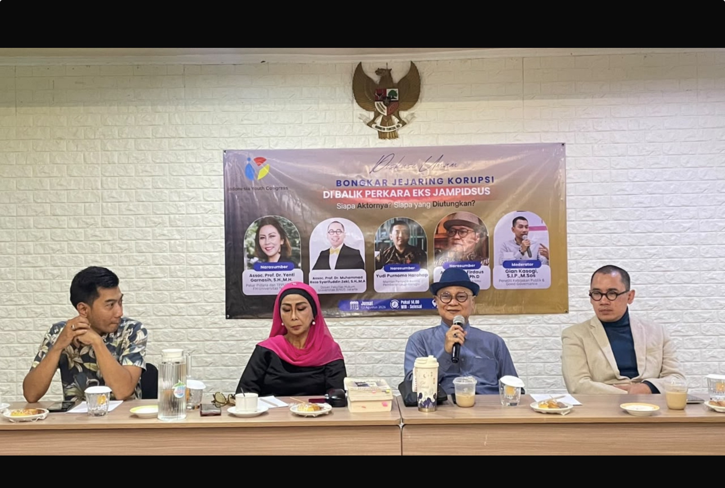 Praperadilan TPPU Eks Jampidsus: Strategi Hukum dan Tarung Politik