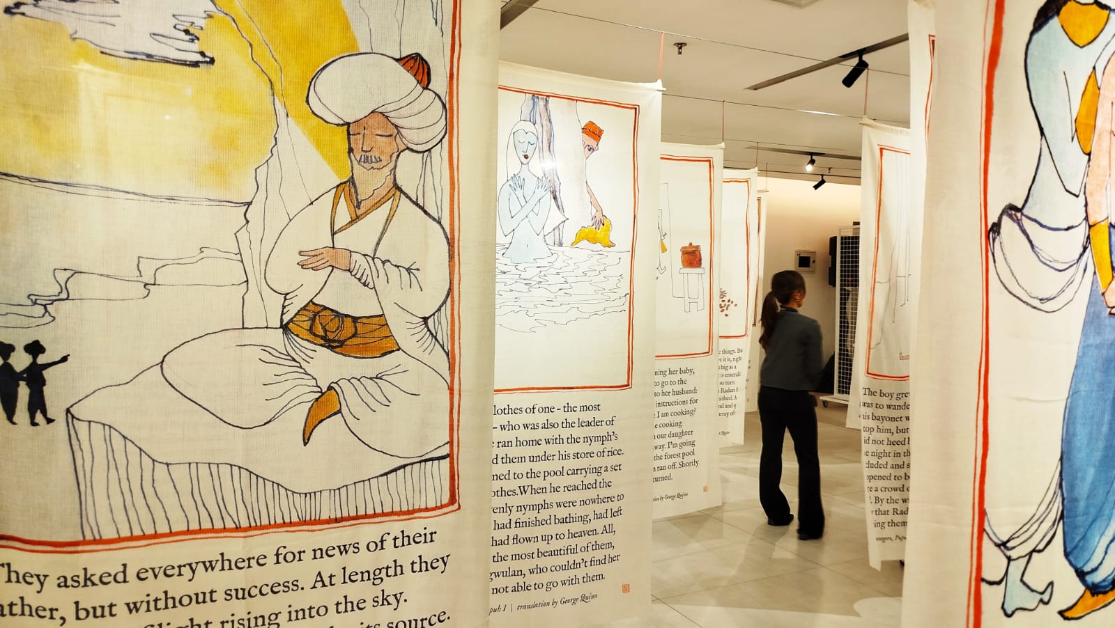 Warisan Tekstil Hidup Kembali Lewat Fashion dan Seni Pakai