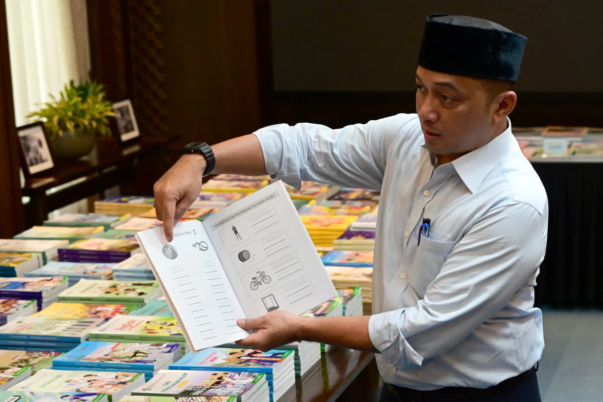 Mengapa Standar Membaca Siswa Tertinggal dan Apa yang Harus Diubah