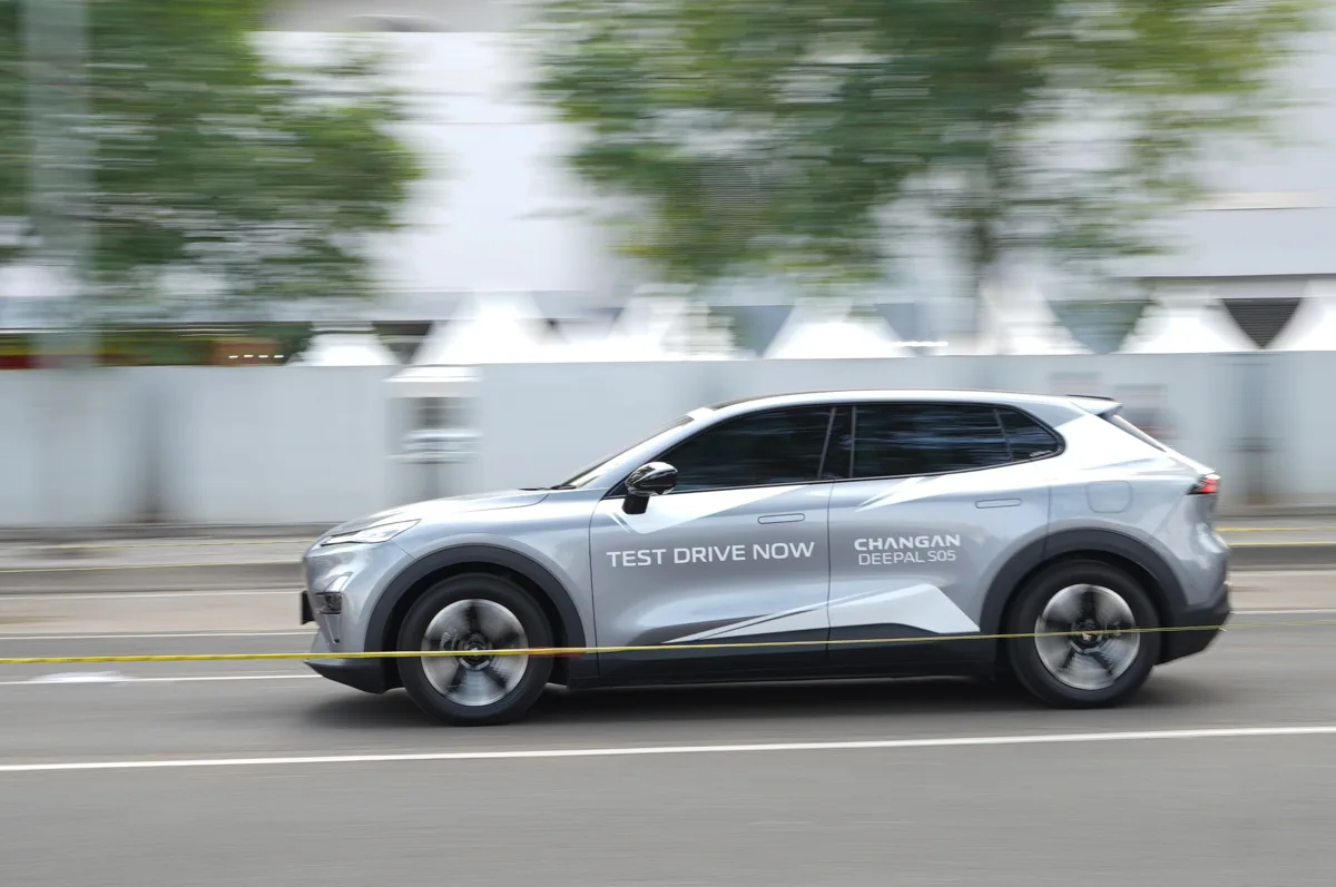 Deepal S05 dan Nevo Q05 Curi Perhatian di Area Test Drive GIIAS