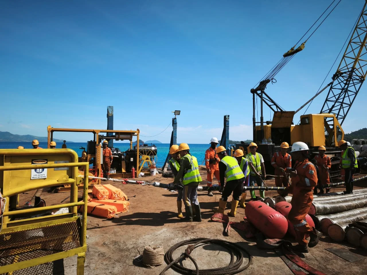 Jaringan Gas dan Kabel Laut: Infrastruktur Terakhir yang Mengubah Wajah Daerah Terpencil