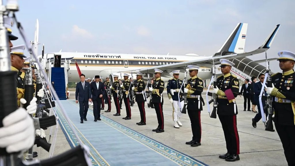 Prabowo dan PM Thailand Perkuat Poros Pertahanan dan Siber