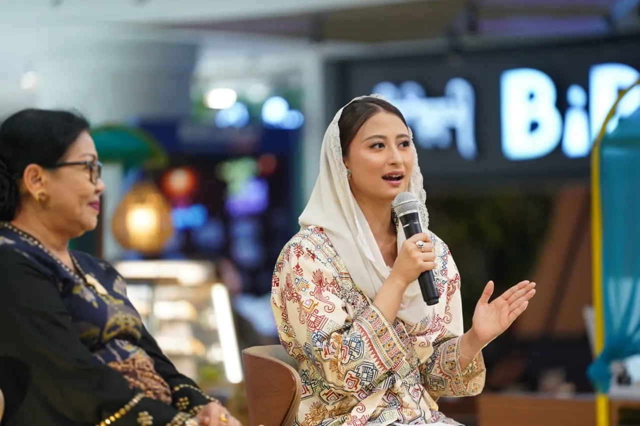 Di Balik Gemerlap Fashion Week: UMKM, Wastra, dan Revolusi Keberlanjutan