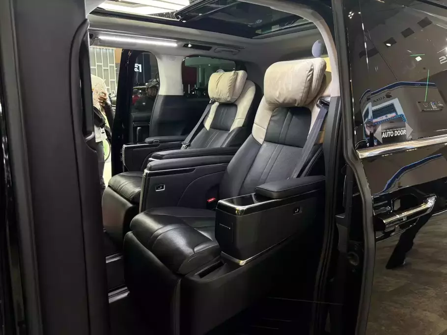 Maxus Mifa 9: MPV Listrik Premium Terbaik di Kelasnya