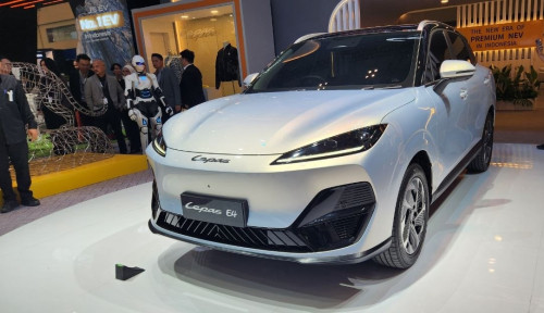 Lepas E4 EV: 18 Fitur ADAS dan Baterai Tahan Banjir untuk Pengemudi Urban