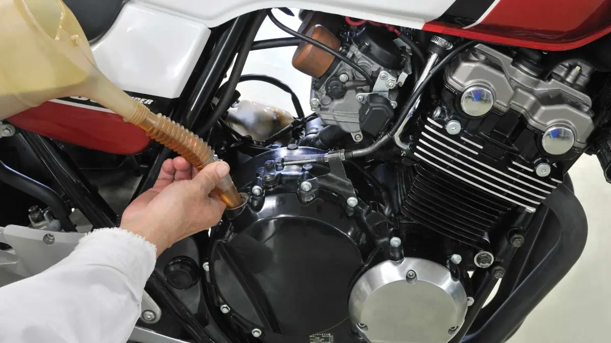Panduan Lengkap Perawatan Oli Gardan Motor Matic