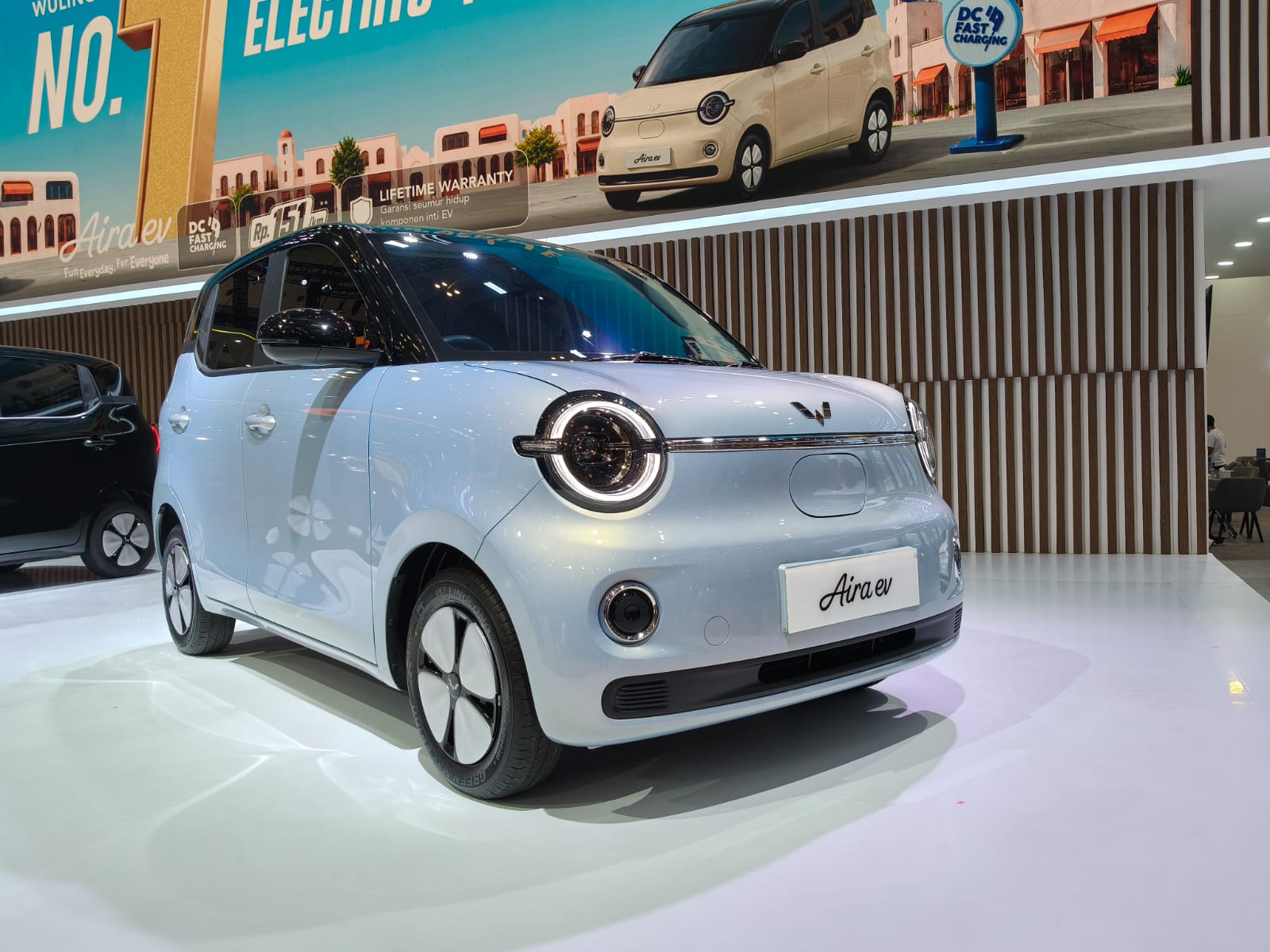 Panduan Lengkap Memilih Mobil Listrik di GIIAS: Dari Rp100 Jutaan hingga Premium