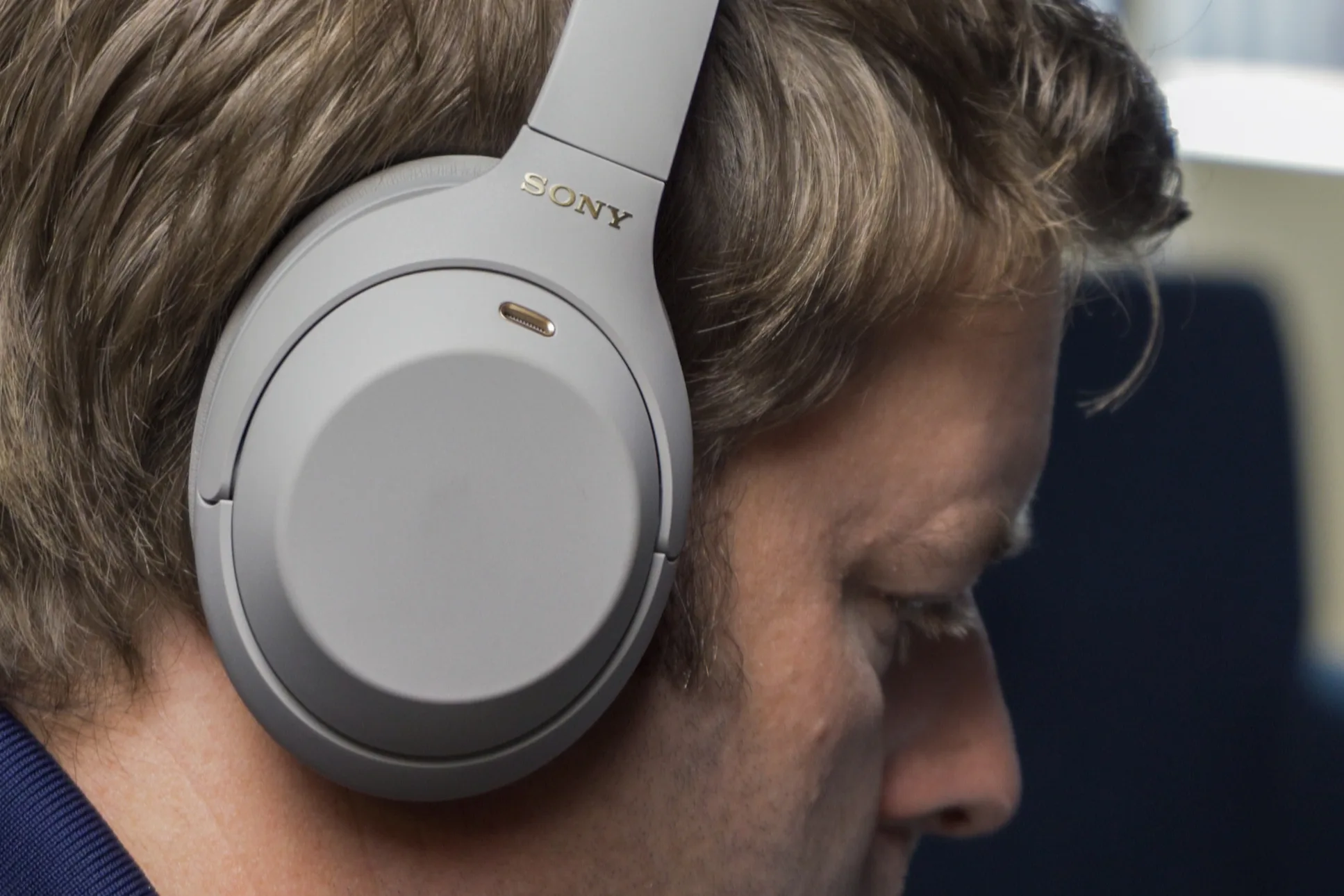 Sony WH-1000XM4C: Headphone ANC Murah dengan Rasa Flagship