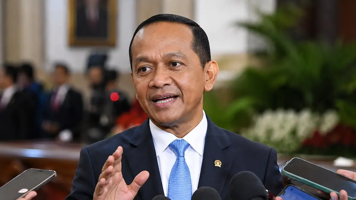 Menteri ESDM Bahlil: Mengurai Masalah Listrik, BBM Subsidi, dan Hilirisasi Energi