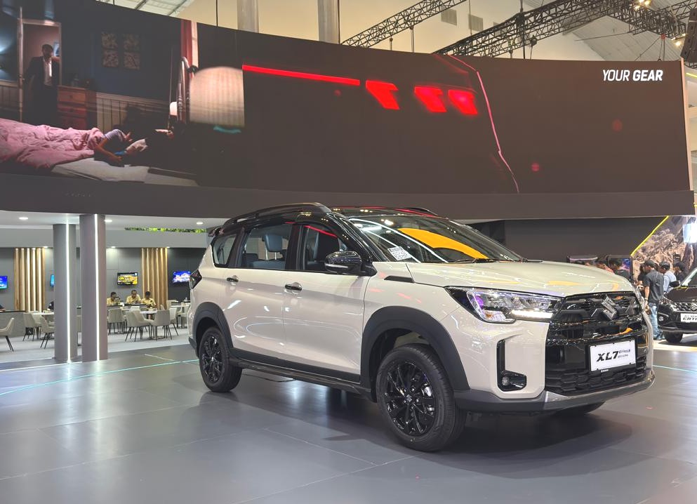 Suzuki XL7 Hybrid vs Kompetitor: SUV 7 Penumpang Paling Seimbang?