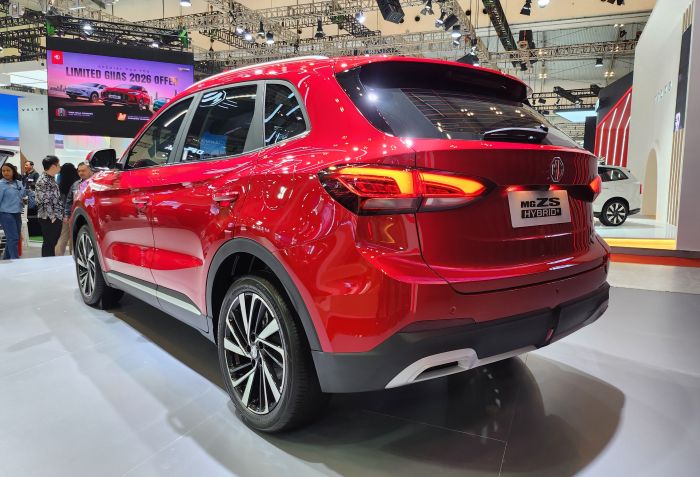 MGS5 EV vs MG ZS Hybrid+: Mana SUV Elektrifikasi Tepat untuk Keluarga?
