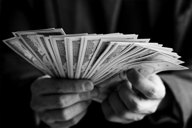 Cadangan Devisa Menyusut: Strategi Intervensi Rupiah dan Taruhan Ketahanan Moneter