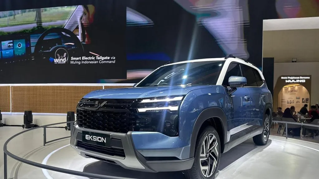 Wuling Darion EV vs Eksion EV: Duel Mobil Listrik 7-Seater Keluarga