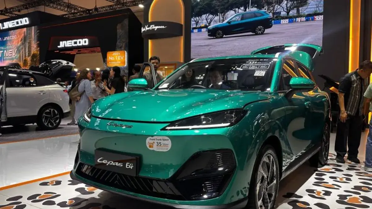Lepas E4 EV: SUV Listrik Rp300 Jutaan dengan Fitur ADAS Lengkap
