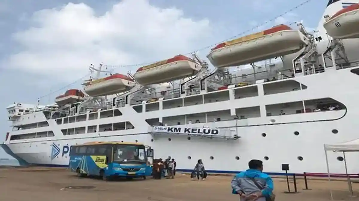 Jadwal dan Harga Kapal Pelni Agustus: Jakarta, Surabaya, Makassar, Medan