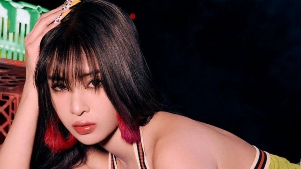 Sophia KATSEYE Umumkan Hiatus Grup Demi Kesehatan Mental