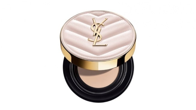 Perbedaan Cushion Foundation Pink vs Hitam: Pilih yang Paling Cocok untuk Kulitmu