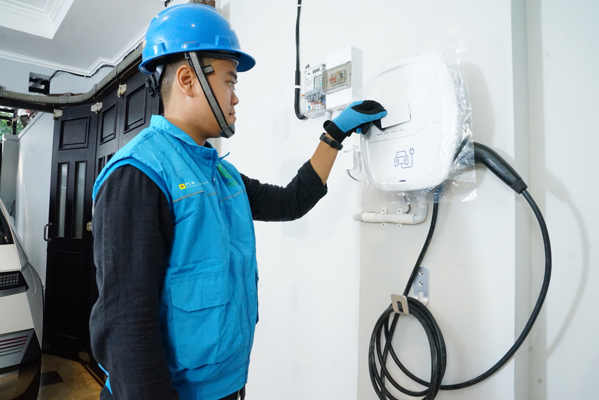 Home Charging PLN Tembus 92 Ribu: Sinyal Gaya Hidup Listrik di Rumah