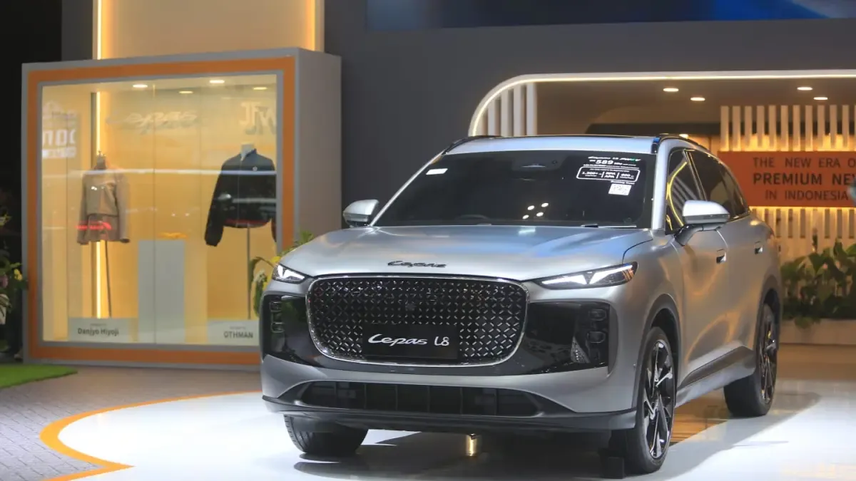 Lepas E4 EV dan L8 PHEV di GIIAS: Spesifikasi, Promo, dan Test Drive