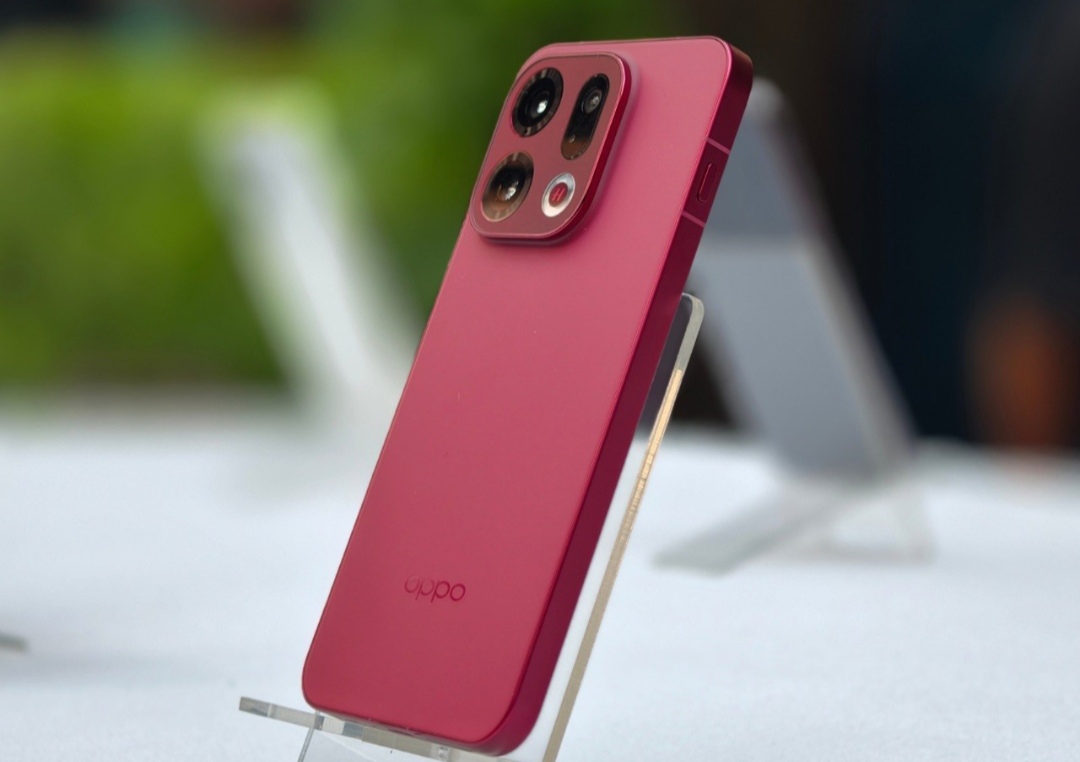Ponsel OPPO dengan RAM Terbesar untuk Multitasking Maksimal