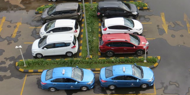 Panduan Lengkap Membeli Mobil Bekas di Lelang: Strategi Anggaran dan Cara Menghindari Kesalahan