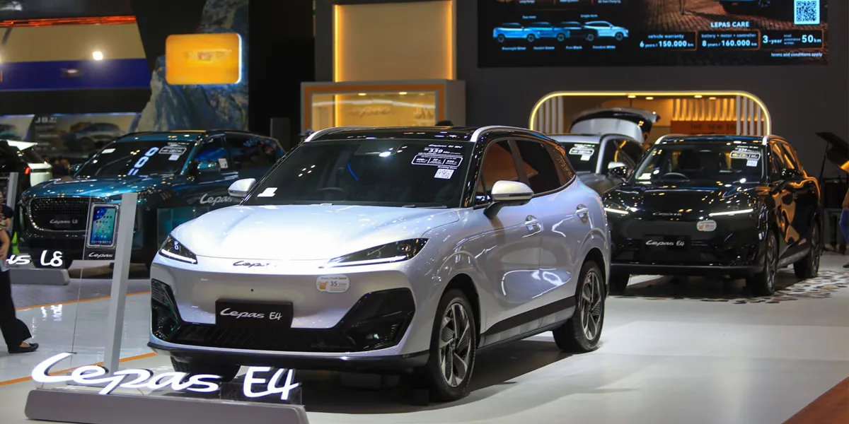 LEPAS L8 PHEV: SUV Plug-in Hybrid, Harga, dan Promo E-Toll GIIAS