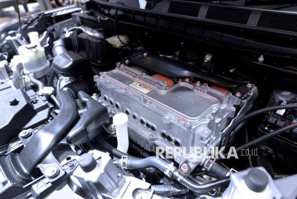 Mitsubishi Xforce HEV: Atkinson Cycle dan Motor Listrik untuk Efisiensi Maksimal