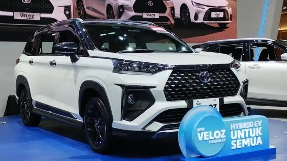 Toyota Veloz Hybrid: Mesin, Efisiensi BBM, dan Fitur Keselamatan