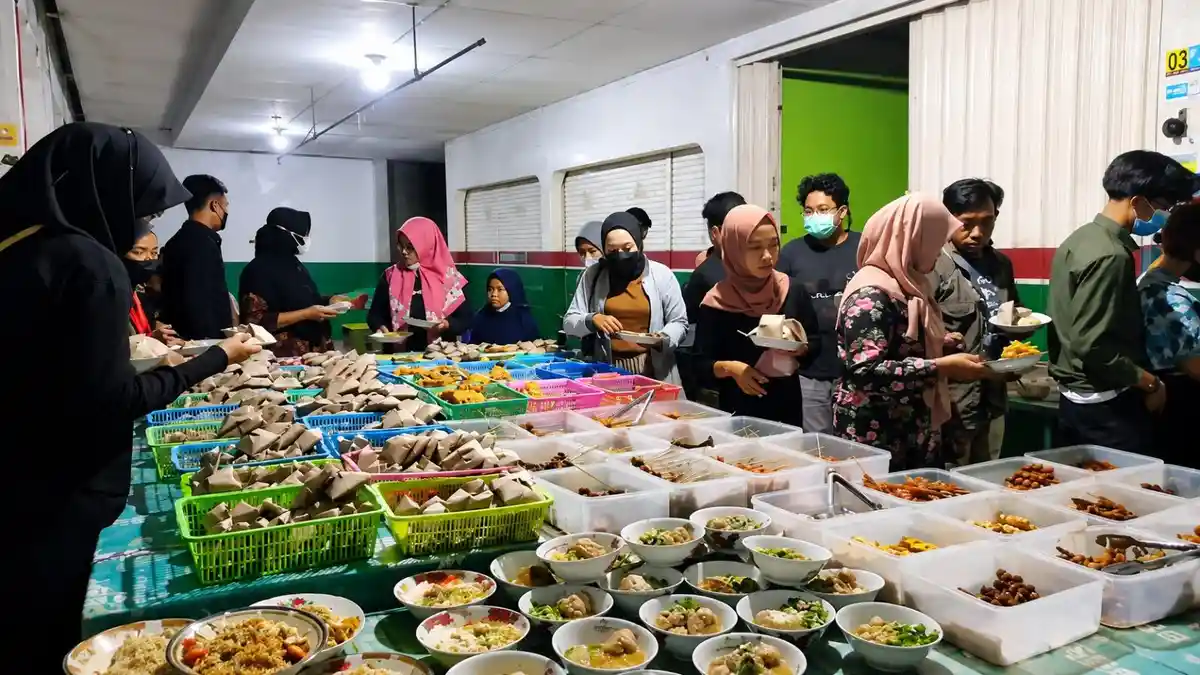 Kuliner Legendaris Solo dan Jogja: Warung Turun-Temurun yang Tetap Bertahan
